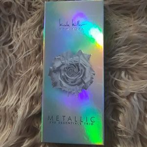 METALLIC  Eye Essentials Trio